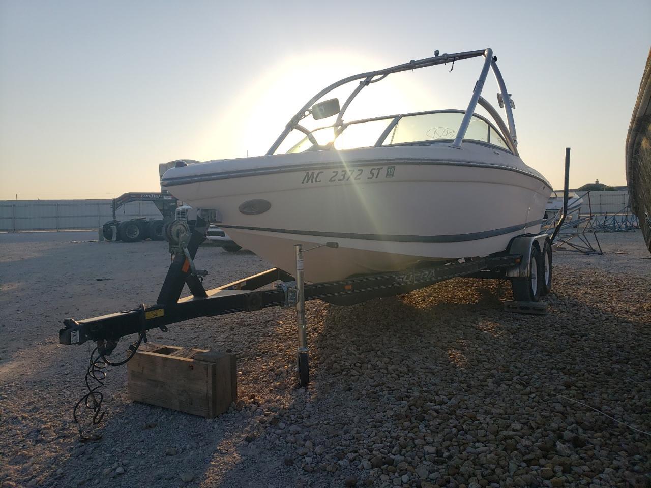 2005 BOAT Supra