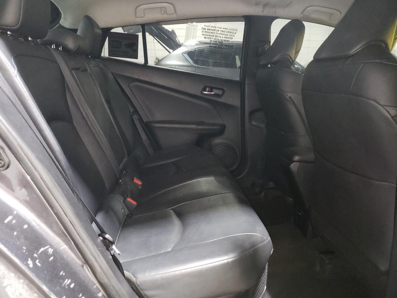 2017 TOYOTA PRIUS