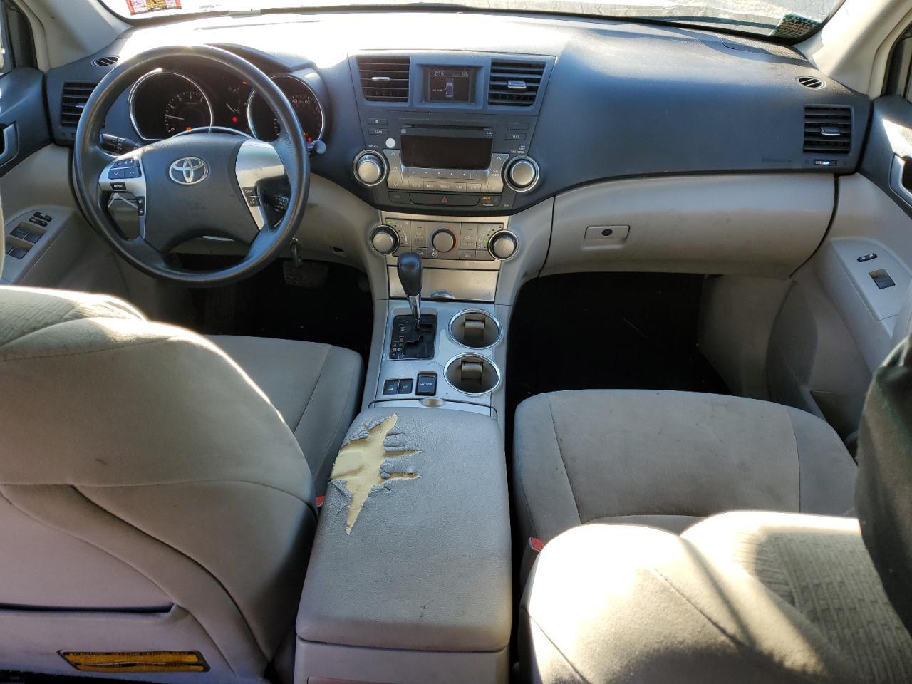 2012 TOYOTA HIGHLANDER