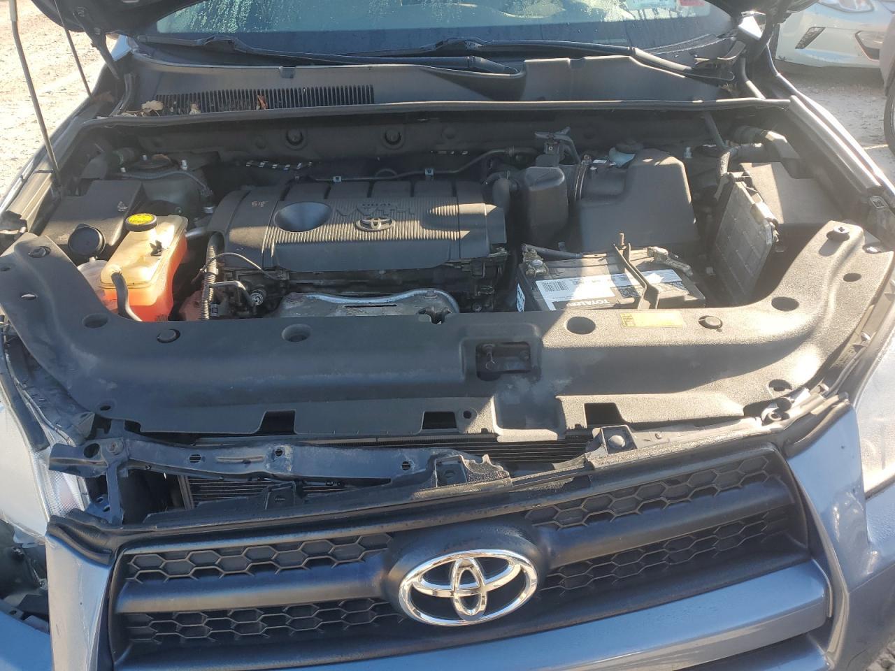 2011 TOYOTA RAV4