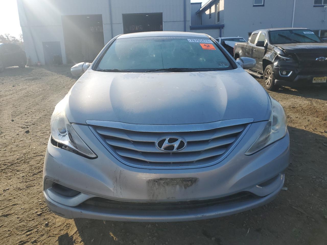 2011 HYUNDAI SONATA