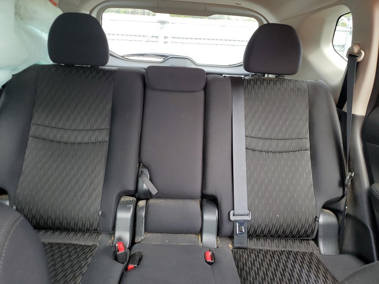2017 NISSAN ROGUE
