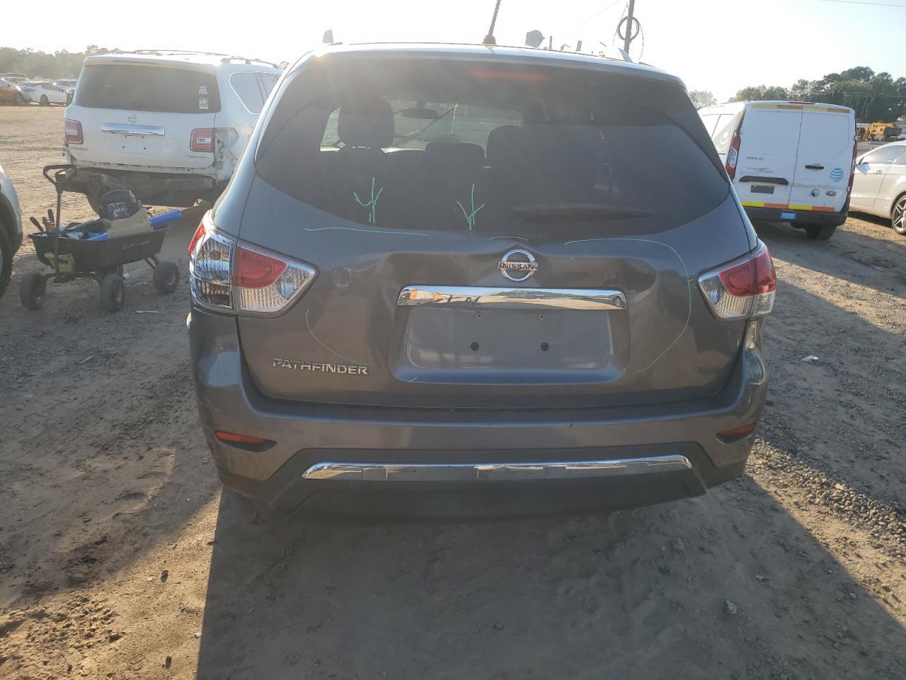 2016 NISSAN PATHFINDER