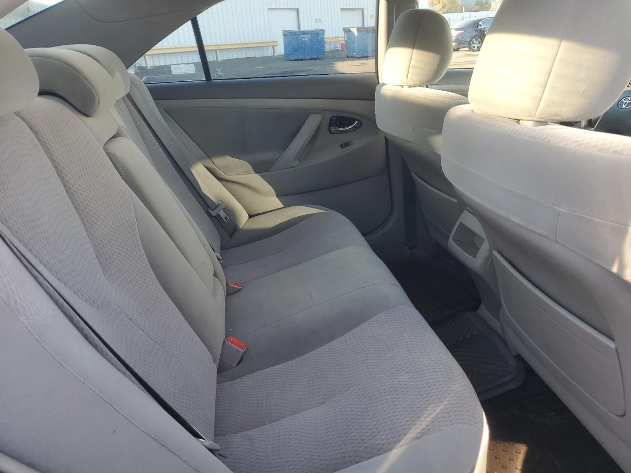 2011 TOYOTA CAMRY