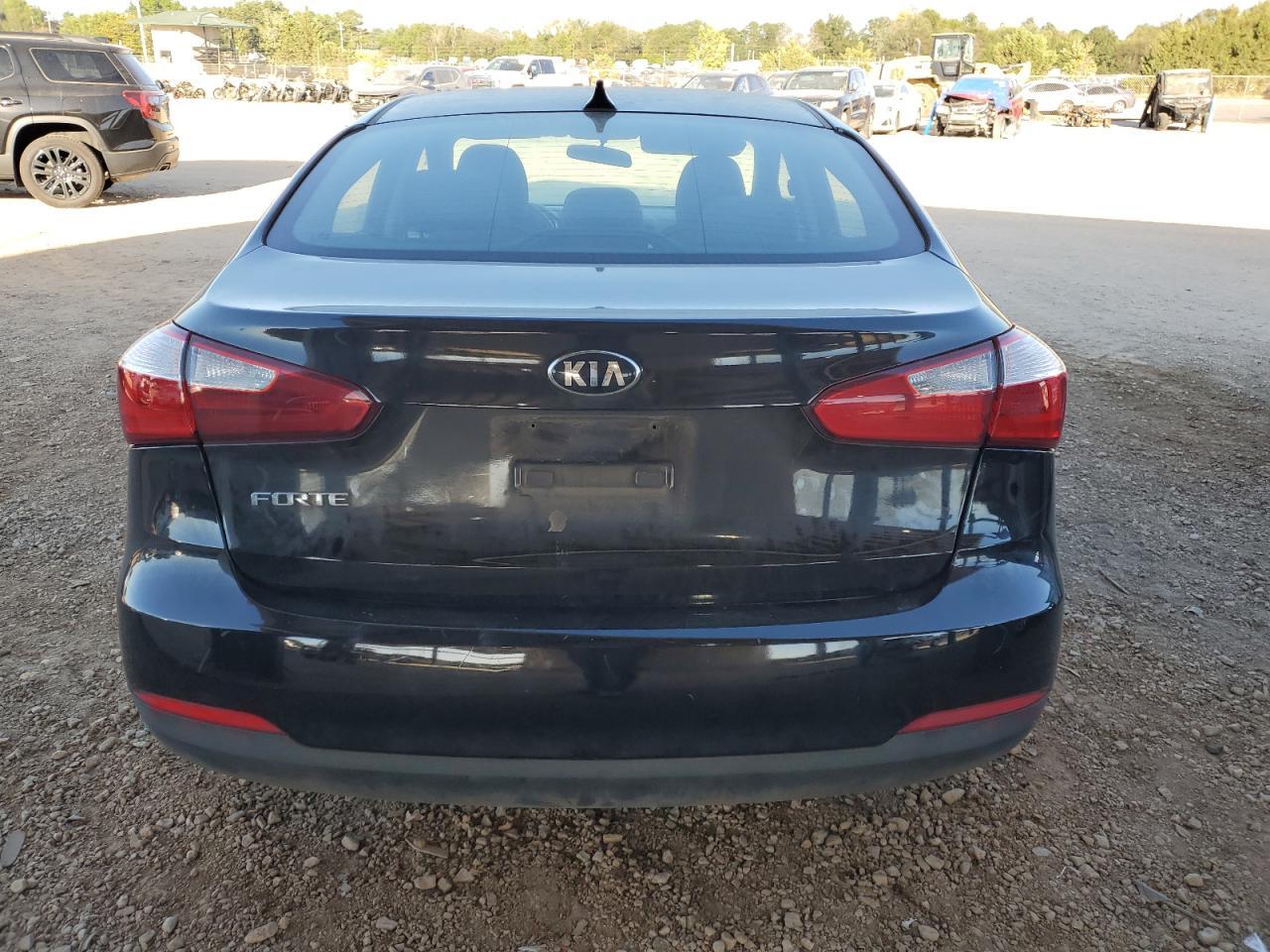 2016 KIA FORTE