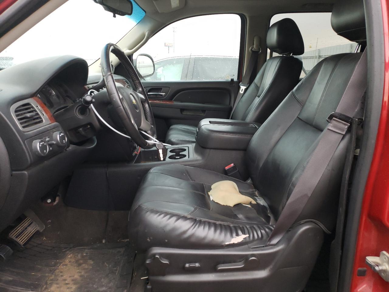2013 CHEVROLET Suburban