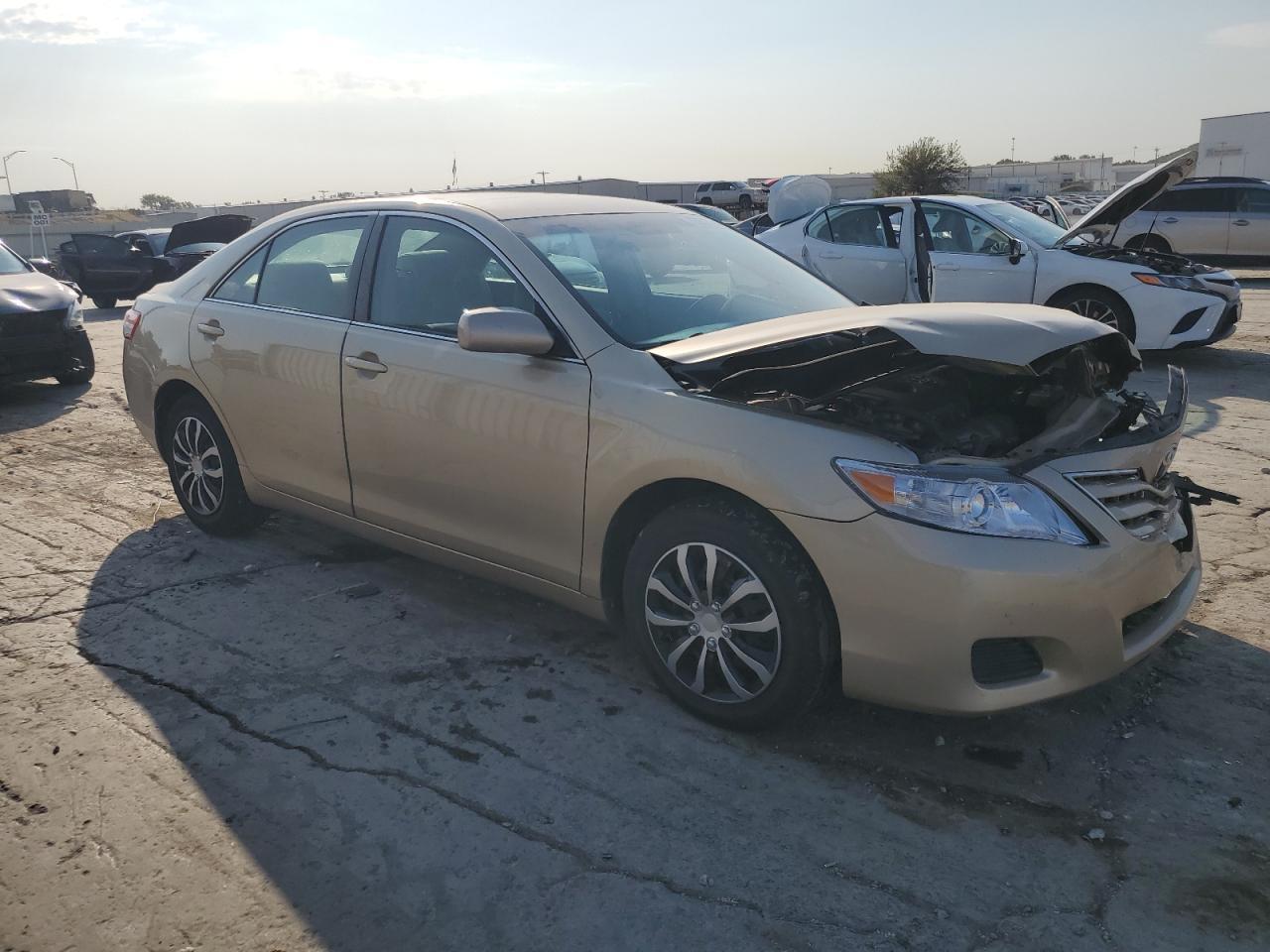 2011 TOYOTA CAMRY