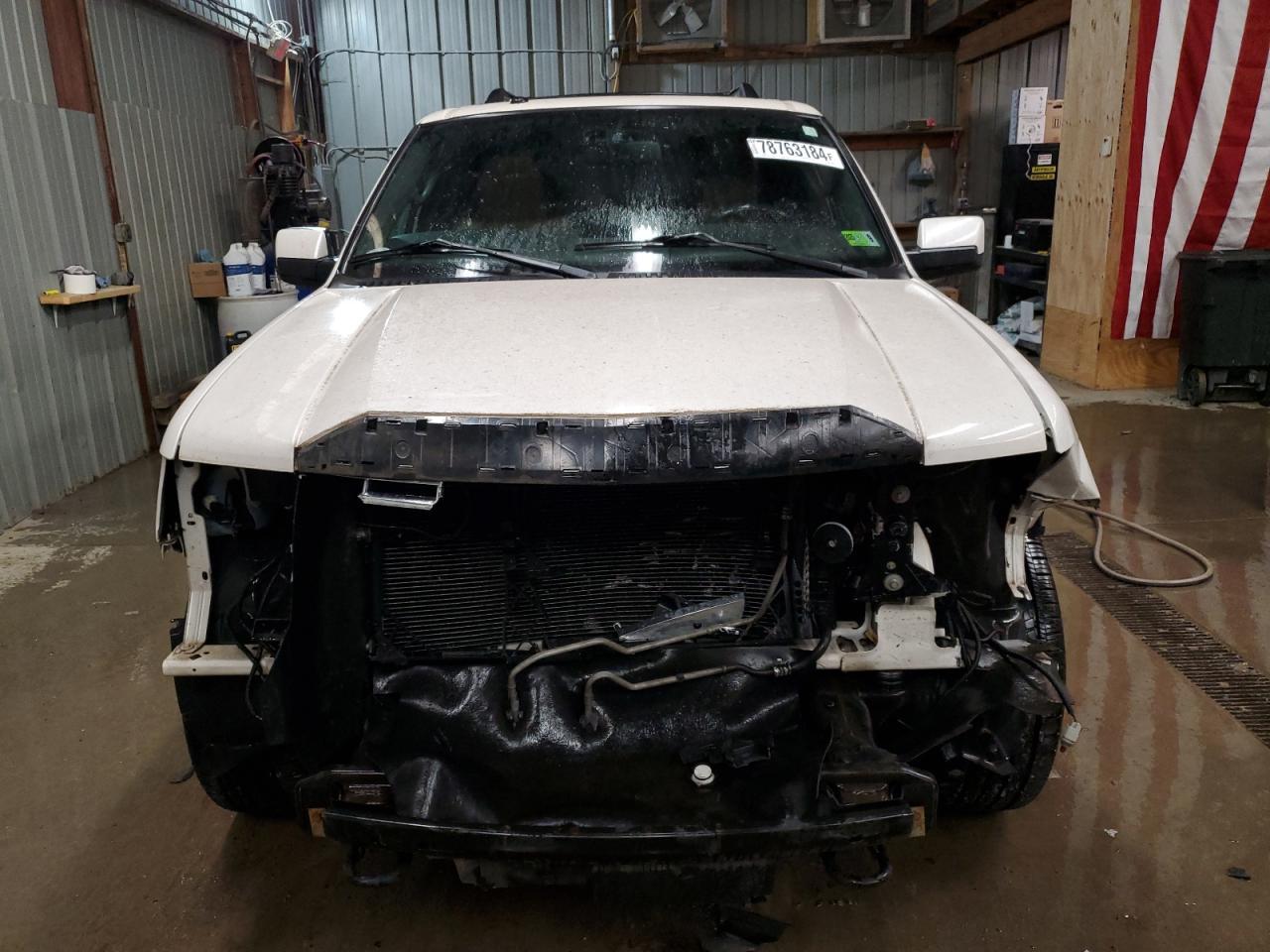 2011 LINCOLN Navigator