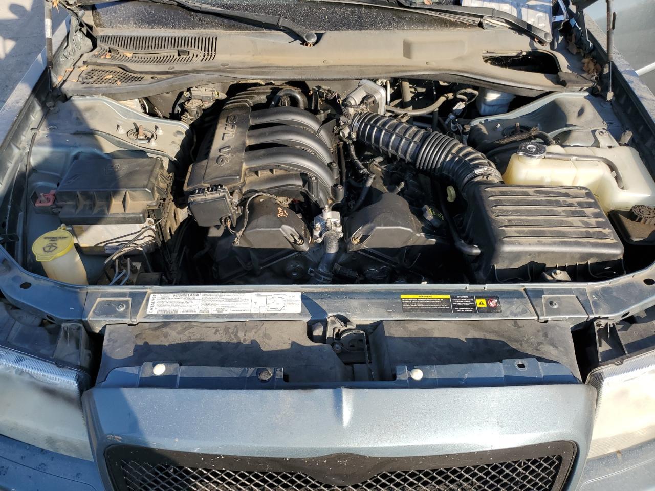 2005 CHRYSLER 300