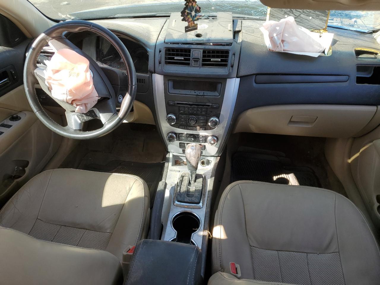 2011 MERCURY Milan