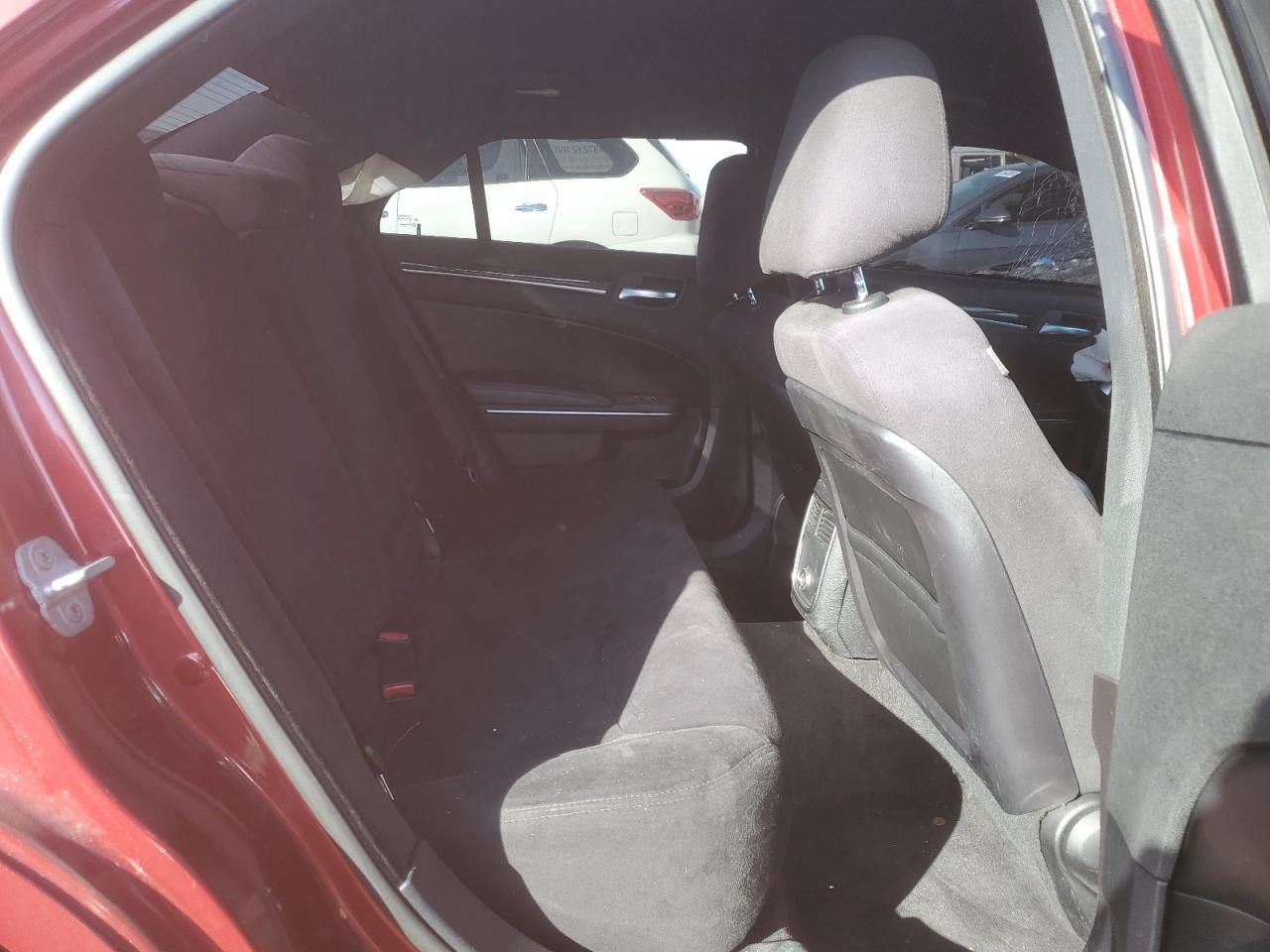 2011 CHRYSLER 300