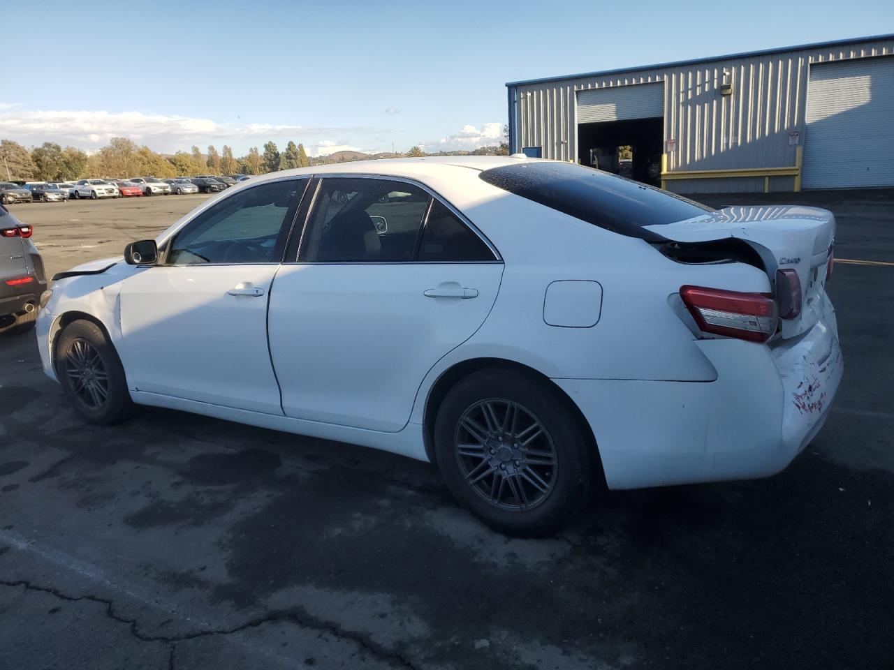 2011 TOYOTA CAMRY