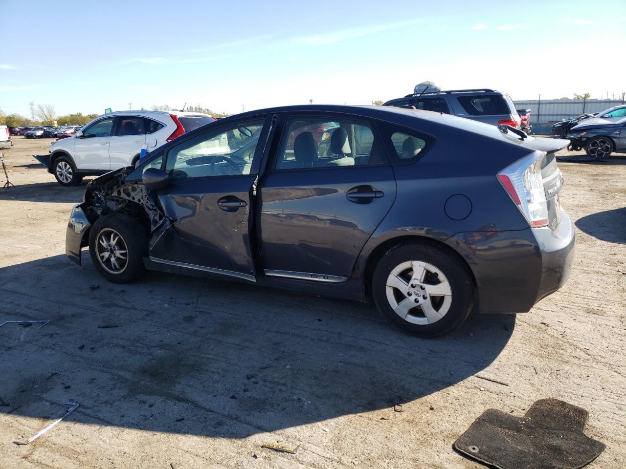 2011 TOYOTA PRIUS