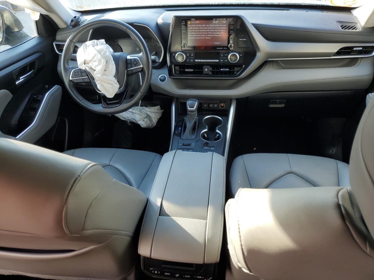 2021 TOYOTA HIGHLANDER