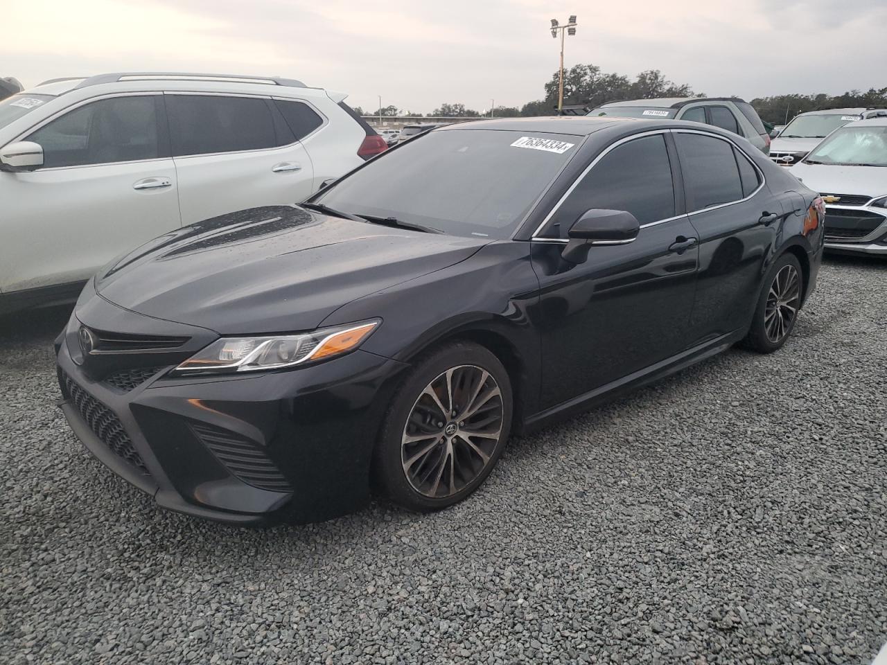 2018 TOYOTA CAMRY