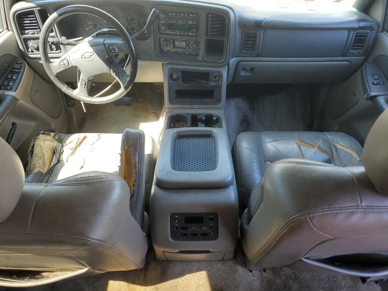 2003 CHEVROLET Suburban