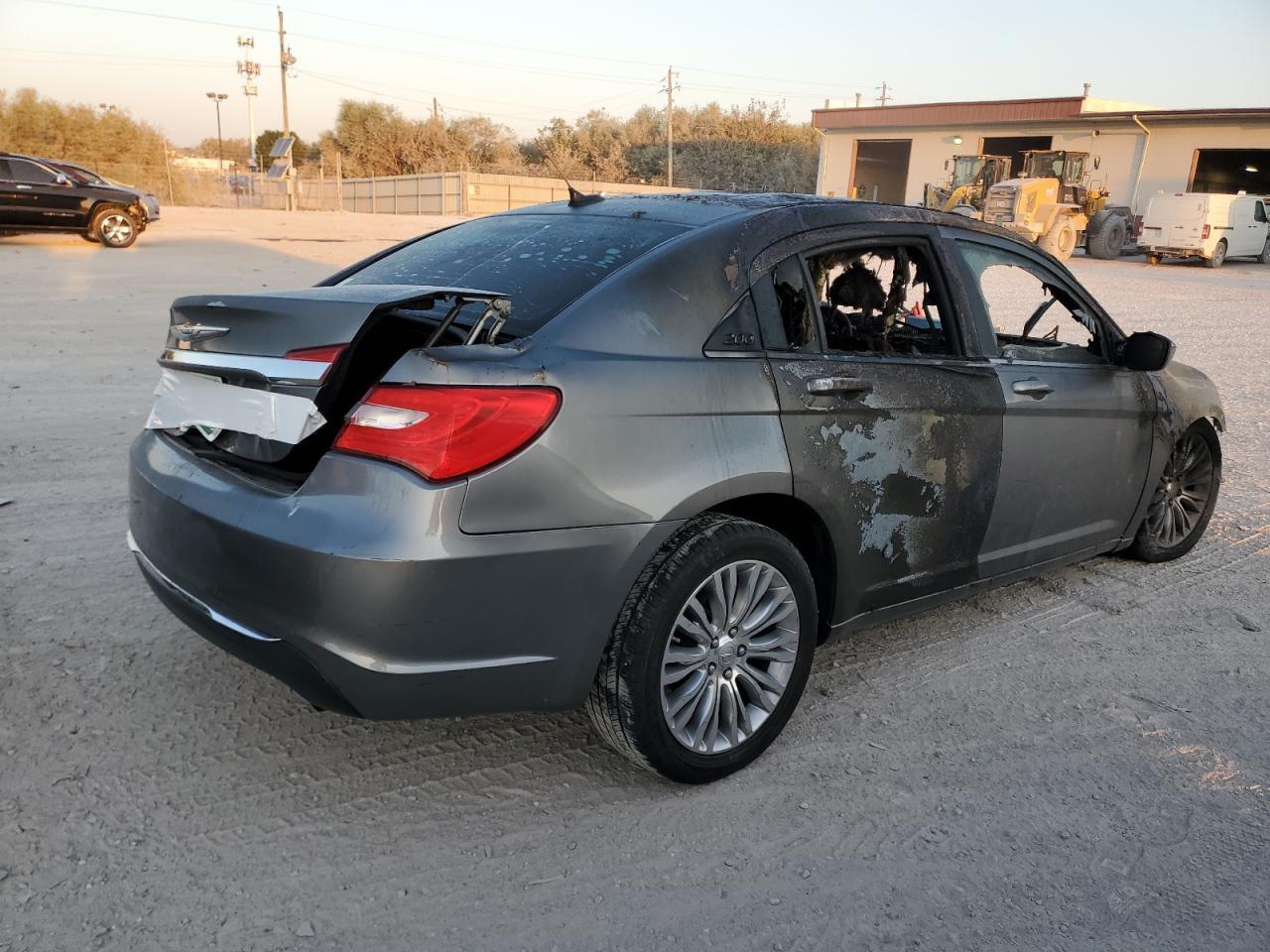 2012 CHRYSLER 200