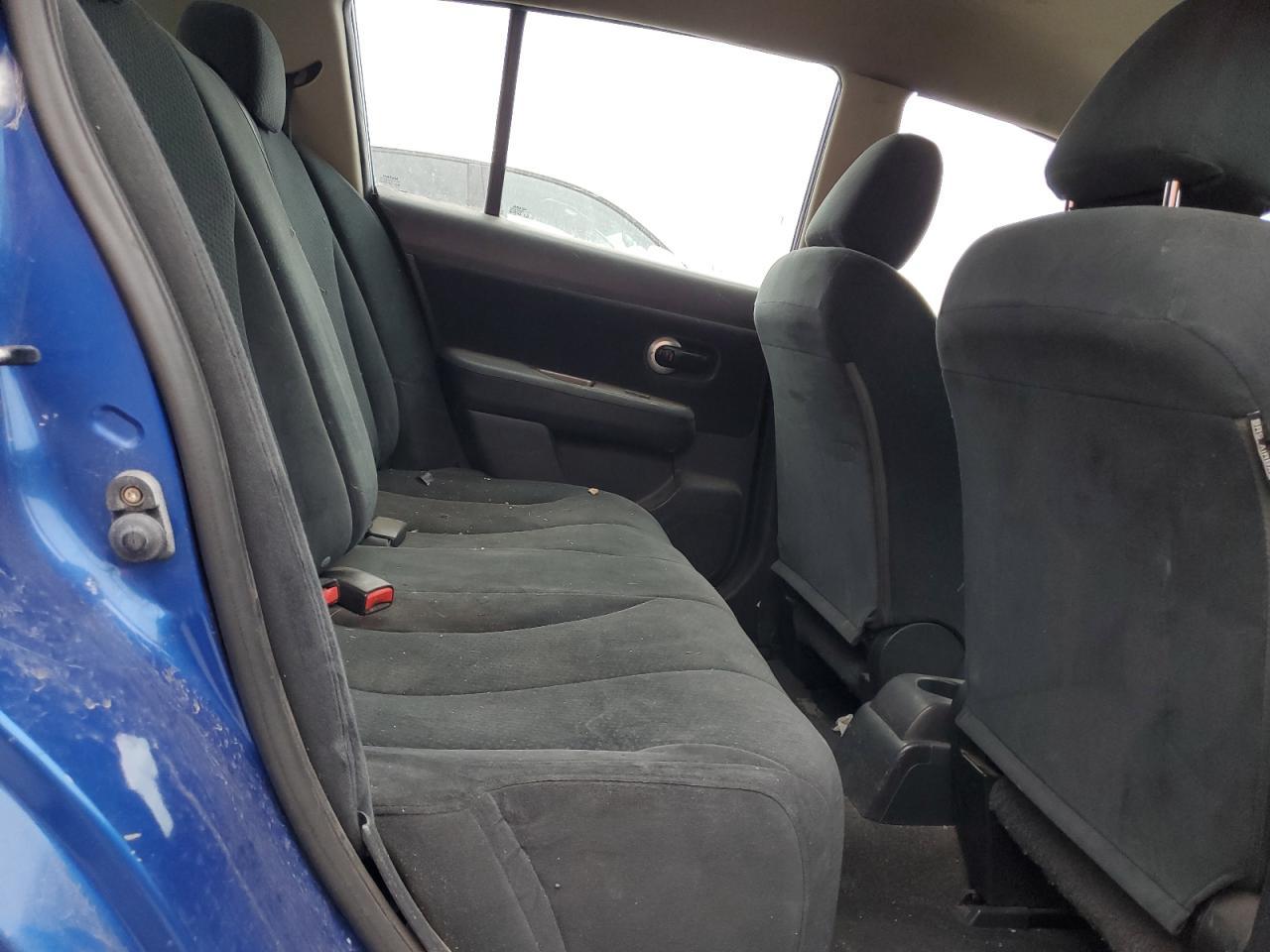 2010 NISSAN VERSA