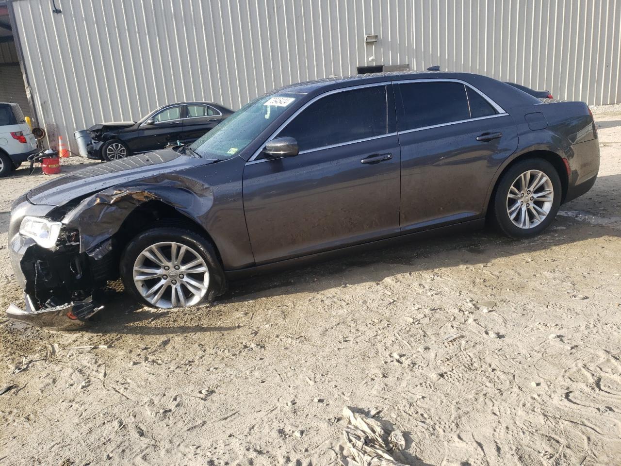 2018 CHRYSLER 300