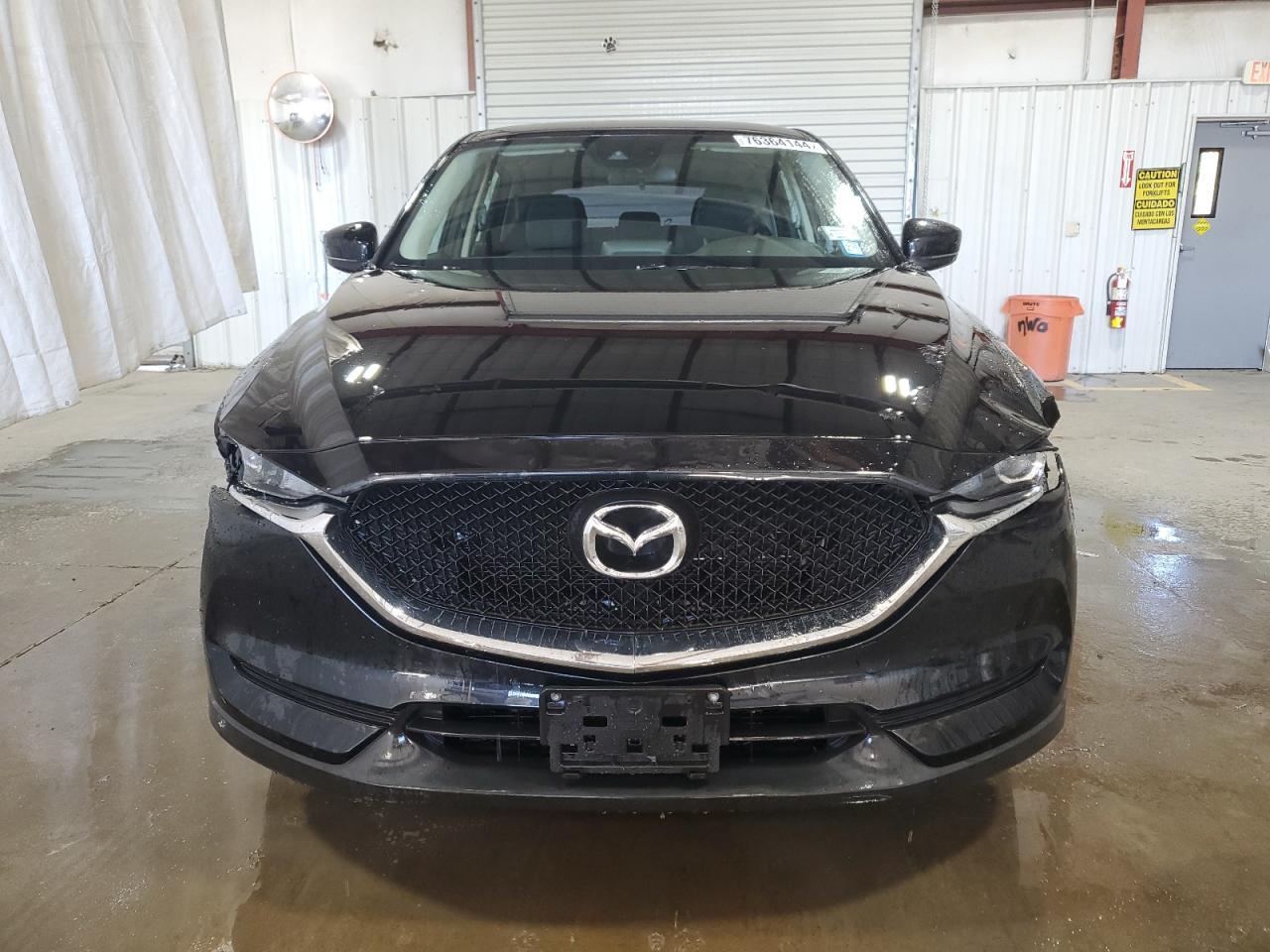 2017 MAZDA CX-5