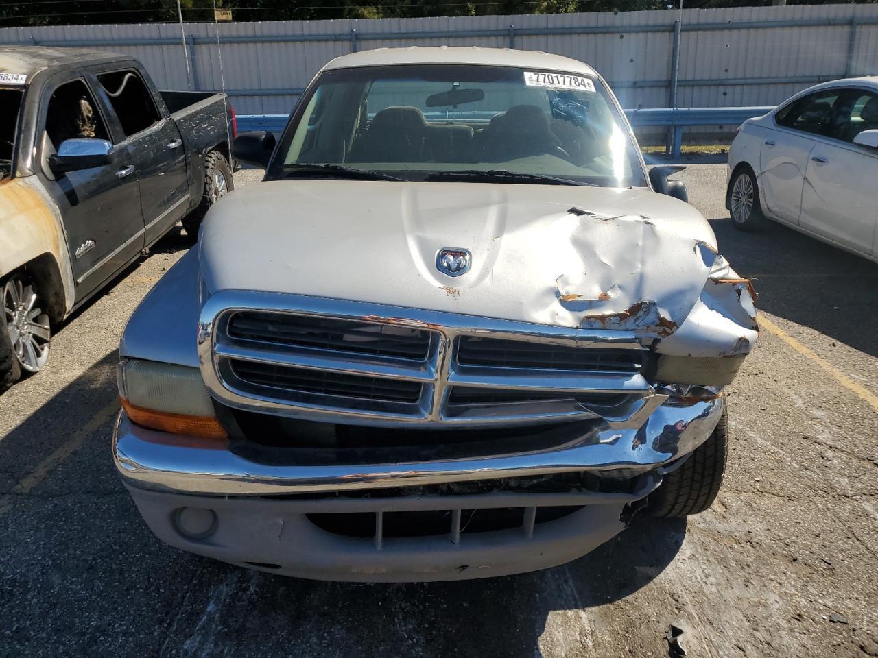 2002 DODGE Dakota