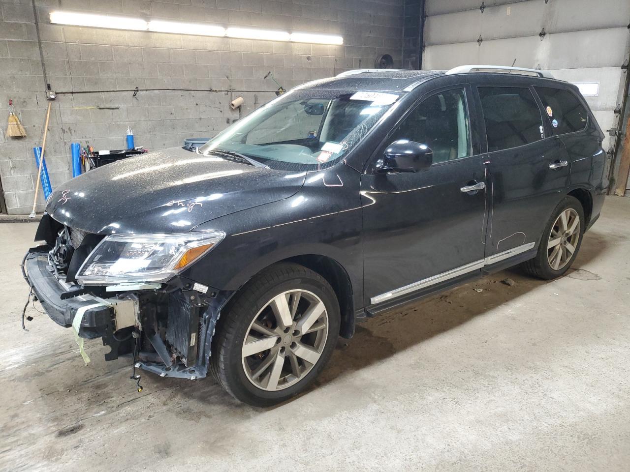 2016 NISSAN PATHFINDER