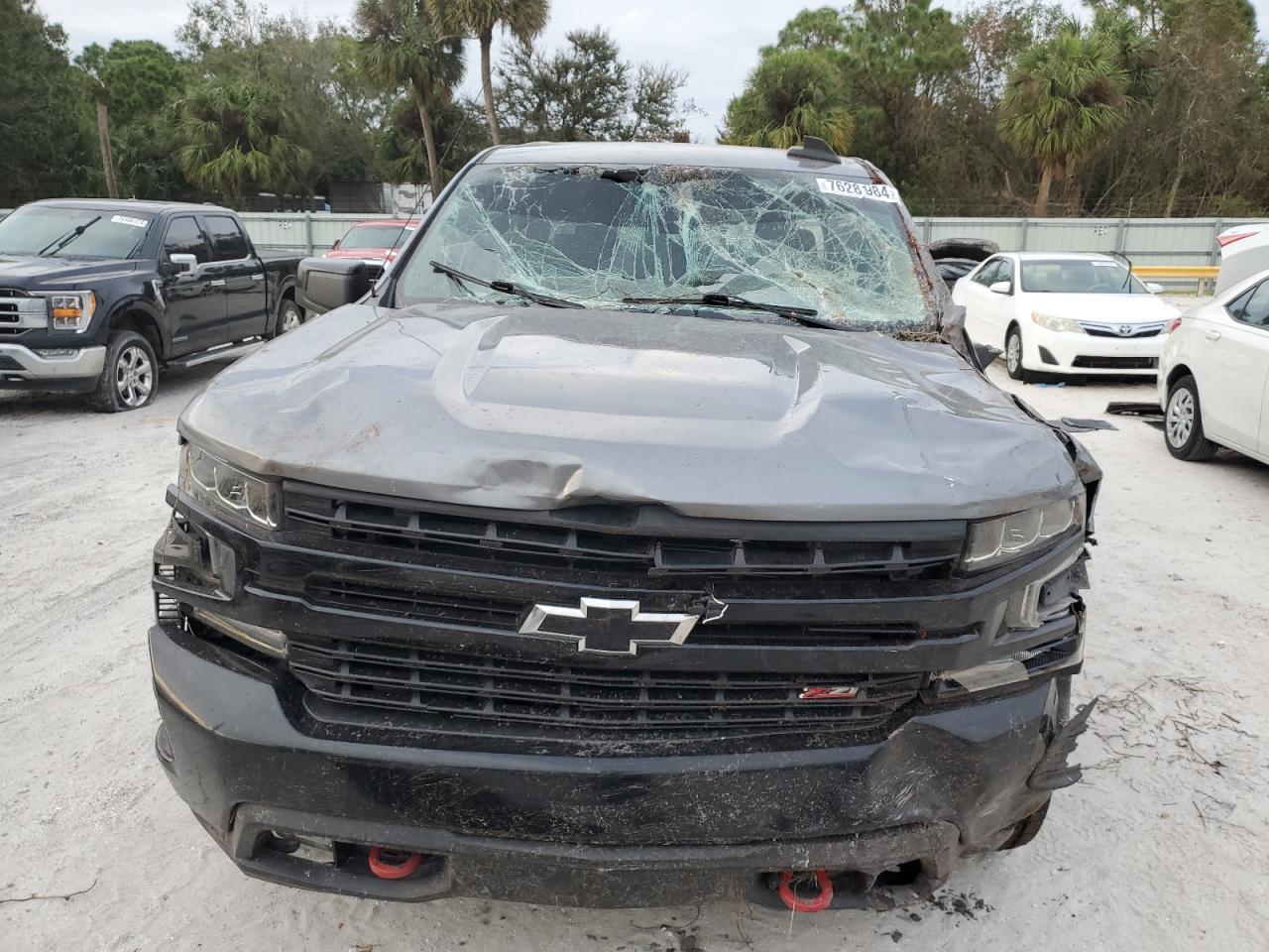 2021 CHEVROLET Silverado