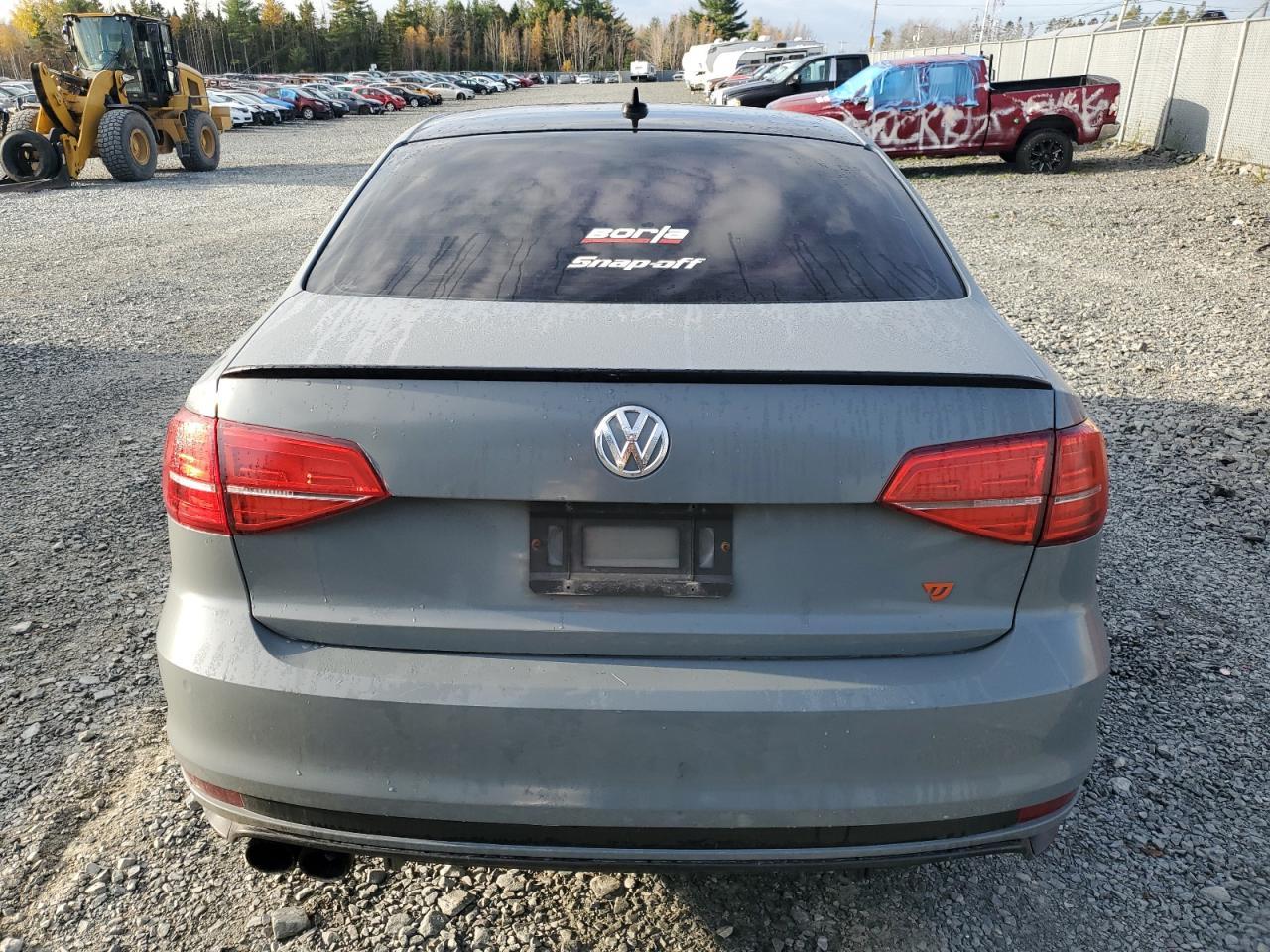 2016 VOLKSWAGEN JETTA