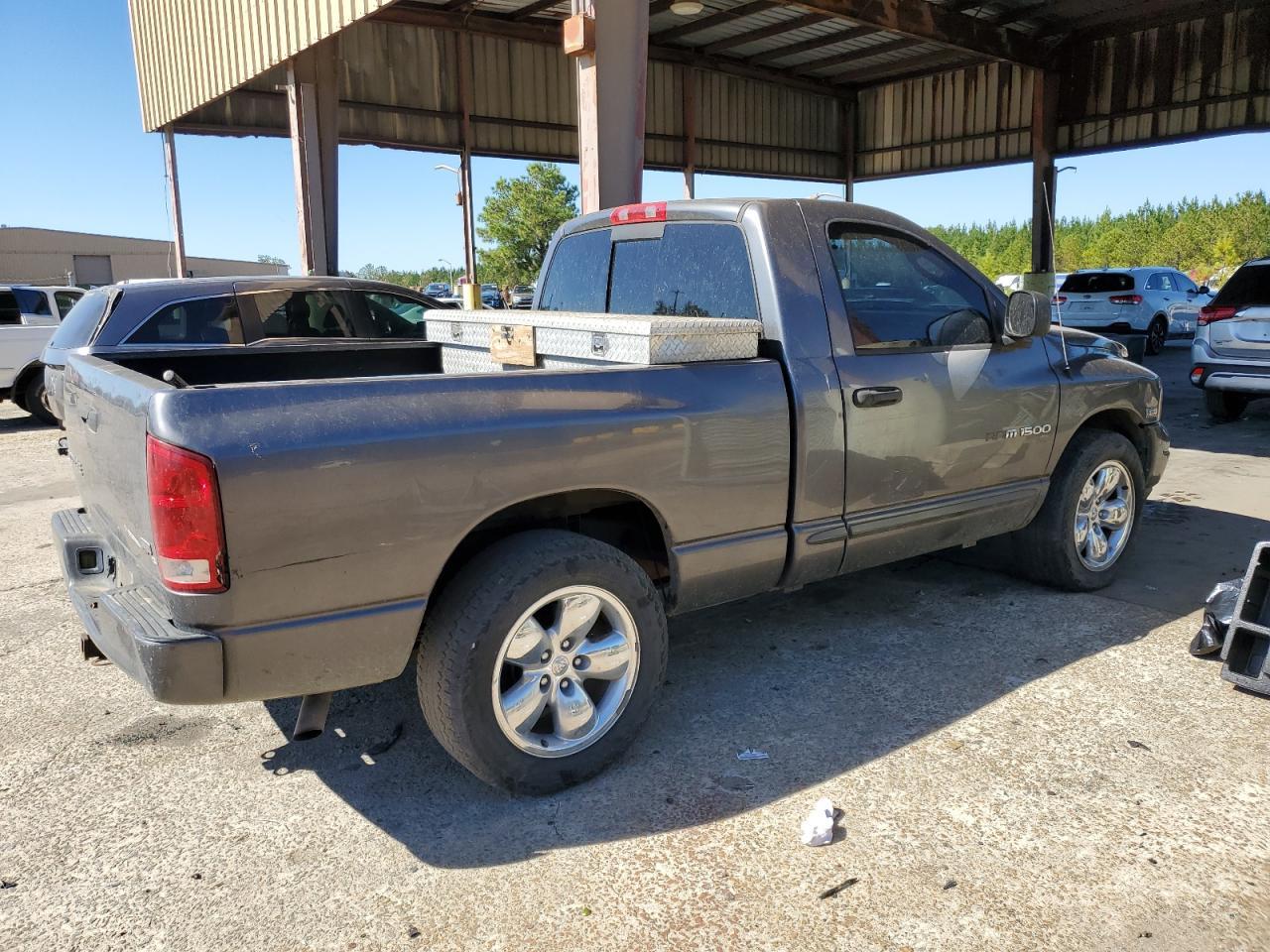 2004 DODGE RAM 1500