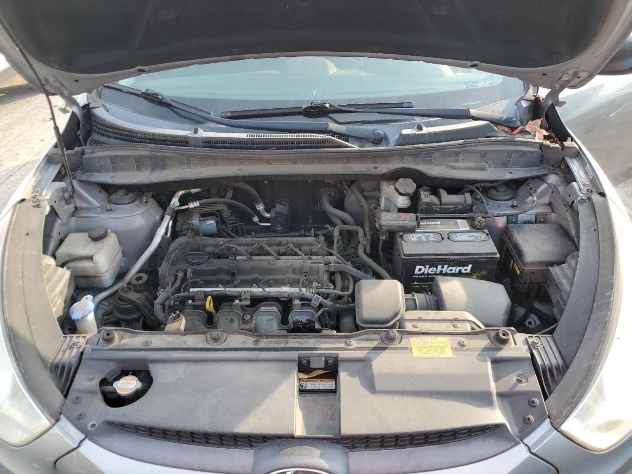 2012 HYUNDAI TUCSON