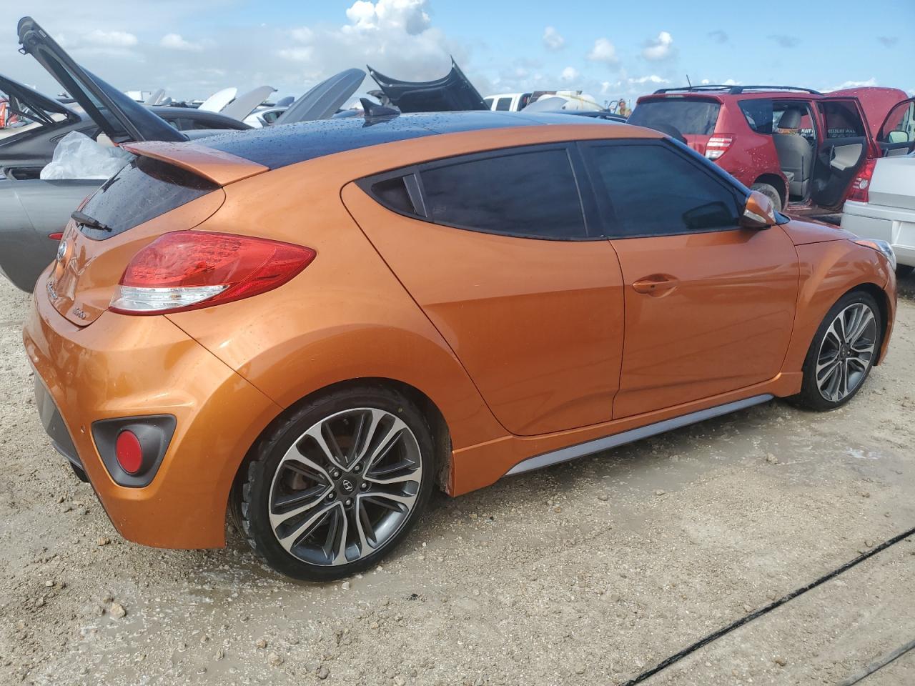 2016 HYUNDAI VELOSTER