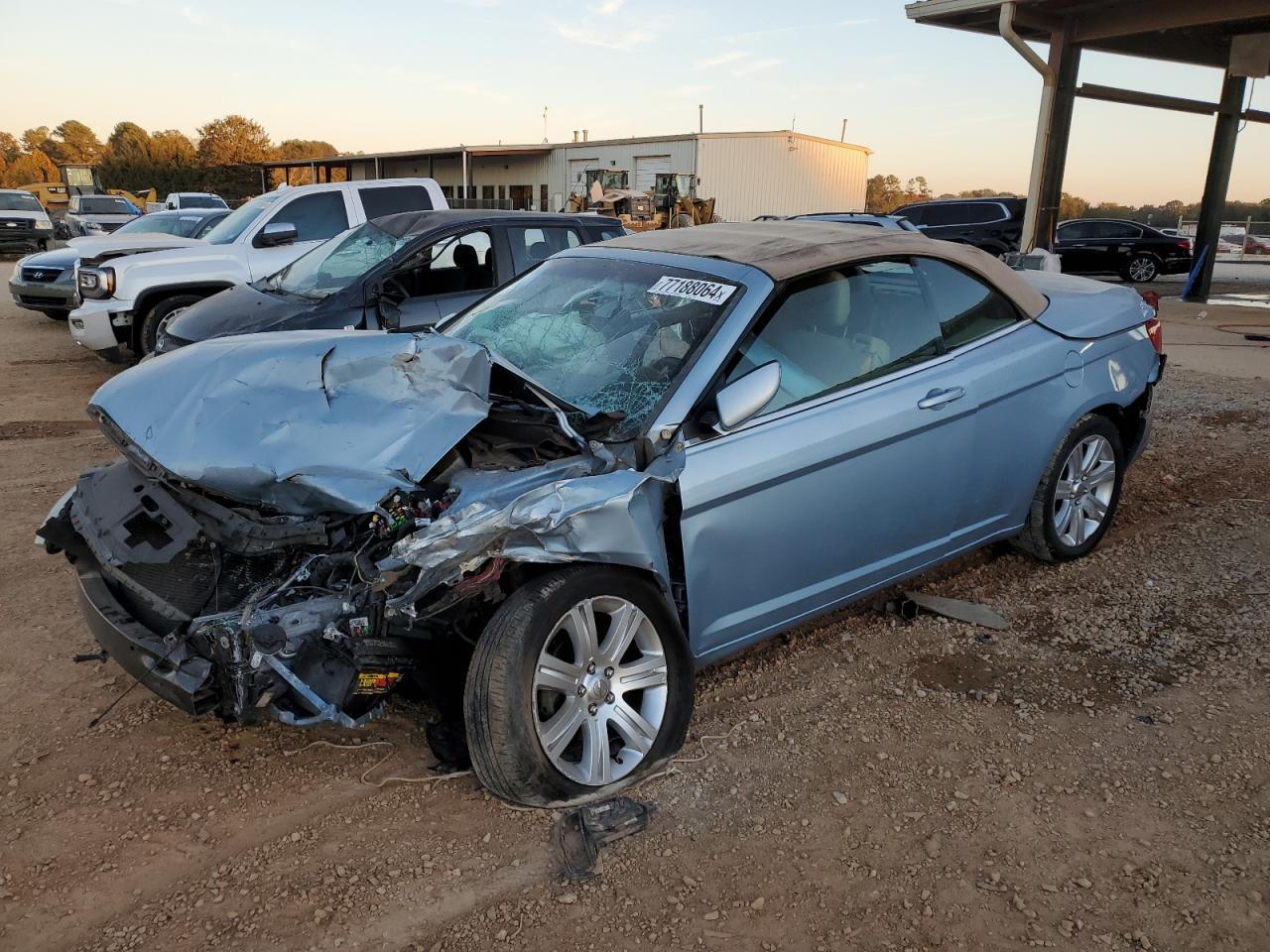 2013 CHRYSLER 200