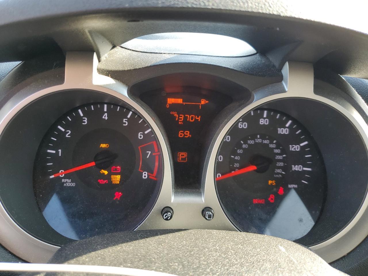 2016 NISSAN Juke