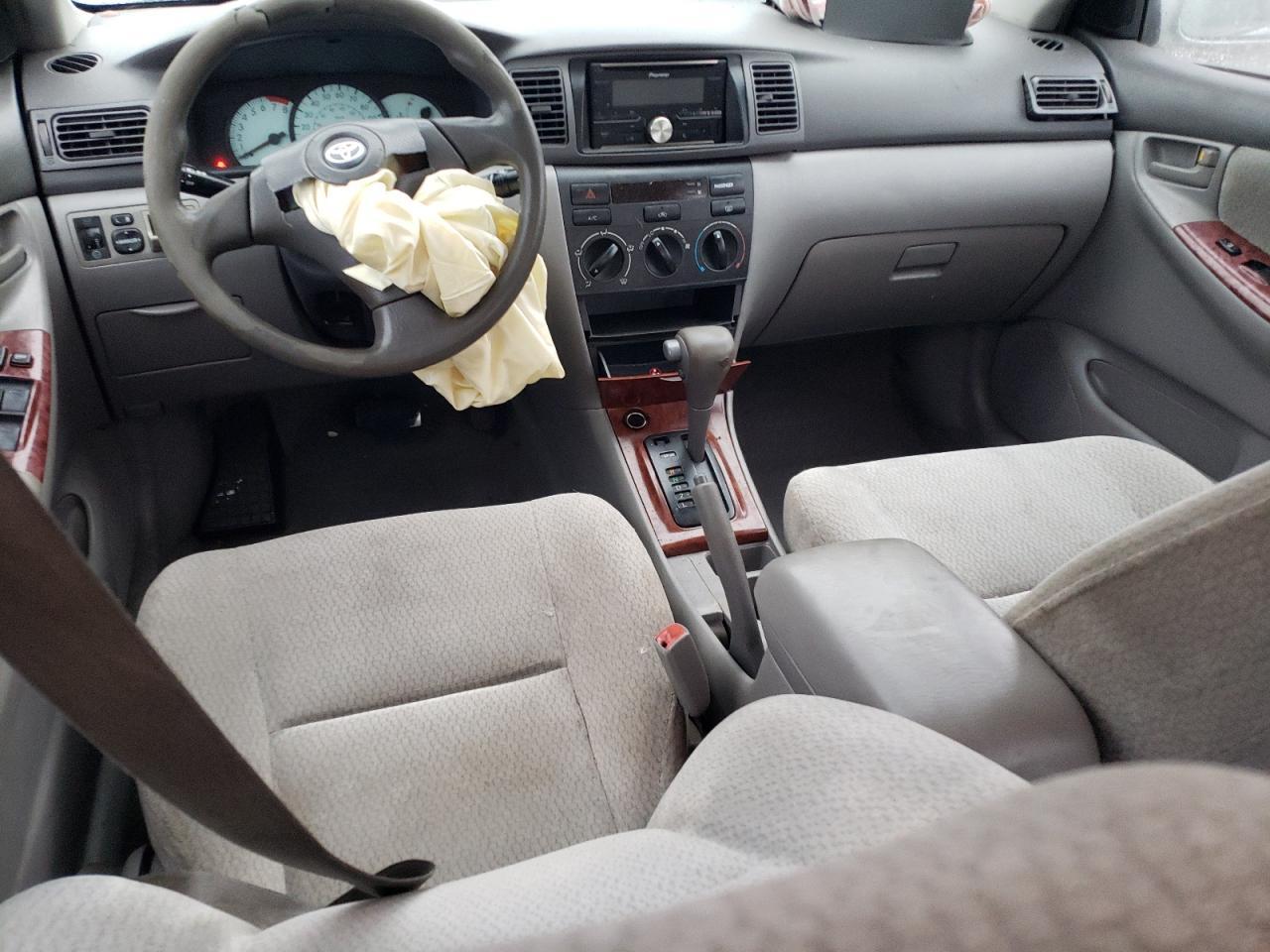 2004 TOYOTA COROLLA