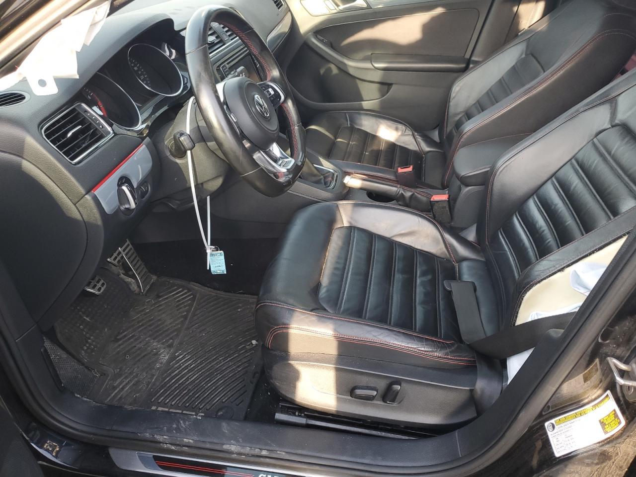 2016 VOLKSWAGEN JETTA