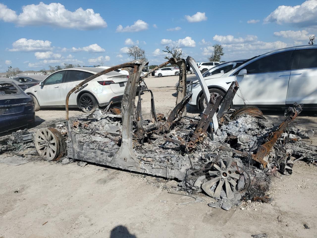 2016 TESLA MODEL X
