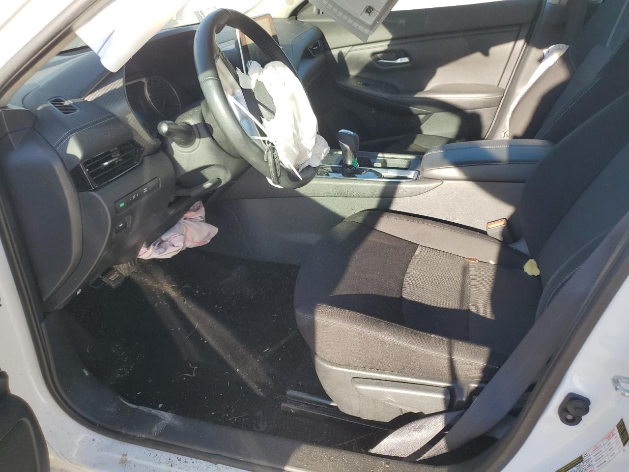 2022 NISSAN SENTRA