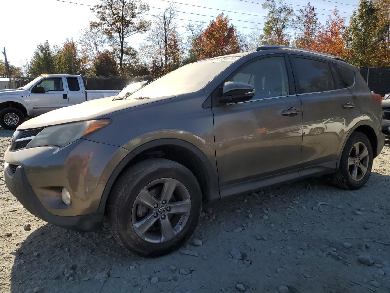 2015 TOYOTA RAV4