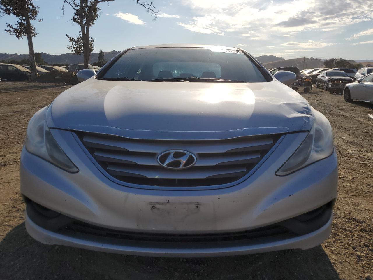 2014 HYUNDAI SONATA