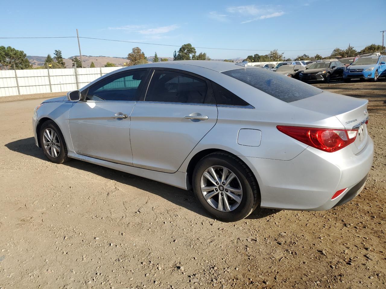 2014 HYUNDAI SONATA