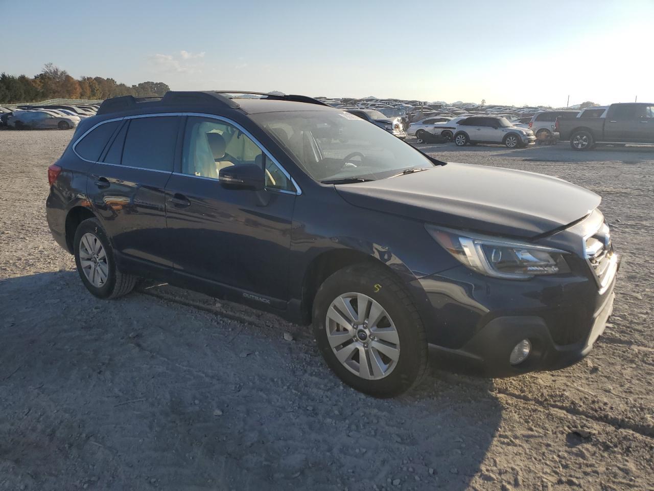 2018 SUBARU Legacy