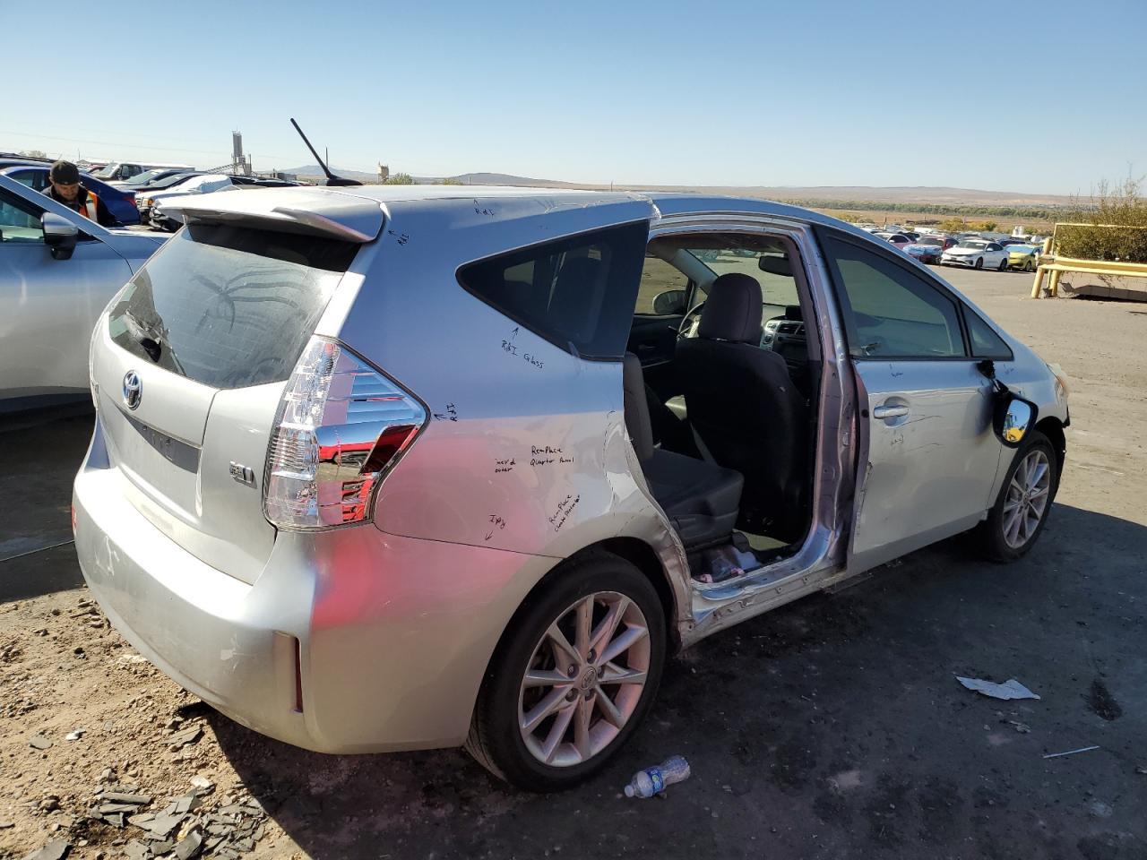 2012 TOYOTA PRIUS V