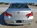 2005 TOYOTA Avalon
