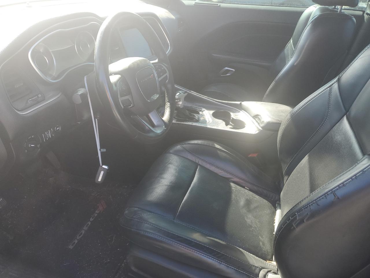 2016 DODGE Challenger