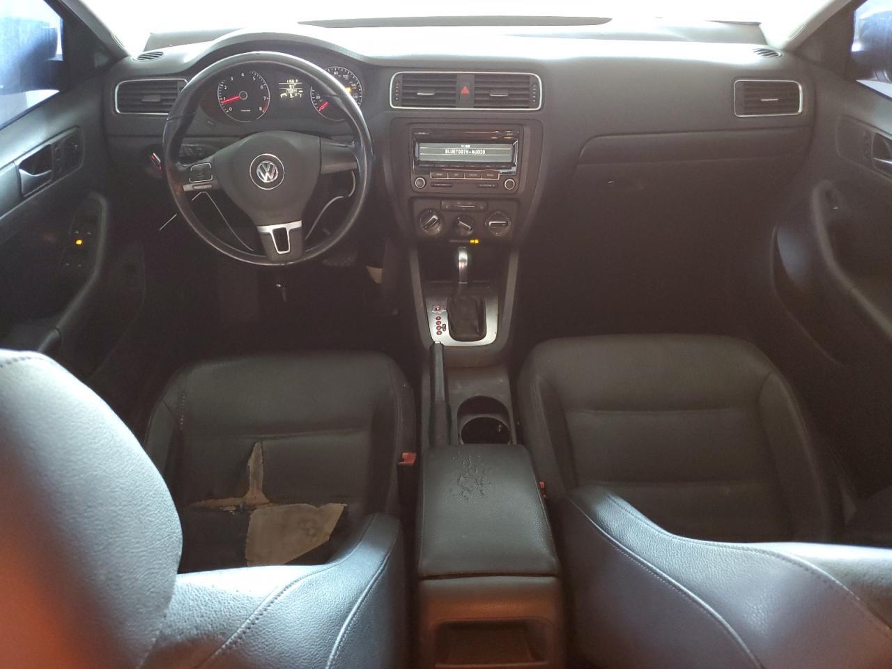 2012 VOLKSWAGEN JETTA
