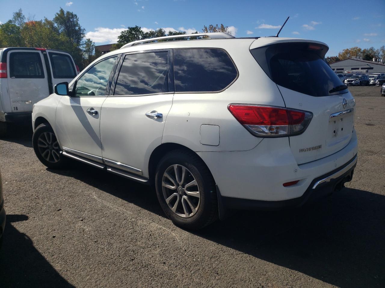 2014 NISSAN PATHFINDER