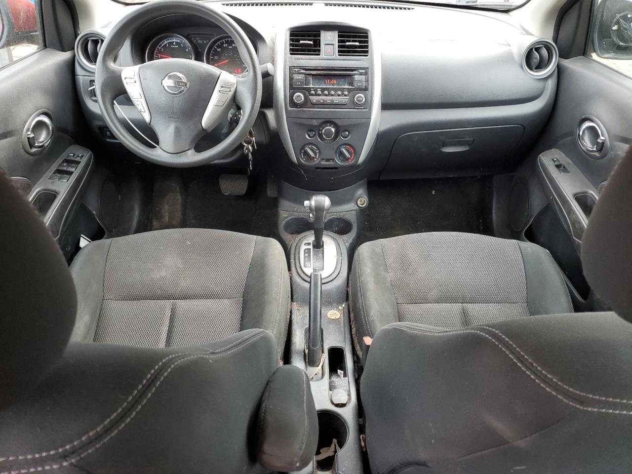 2017 NISSAN VERSA