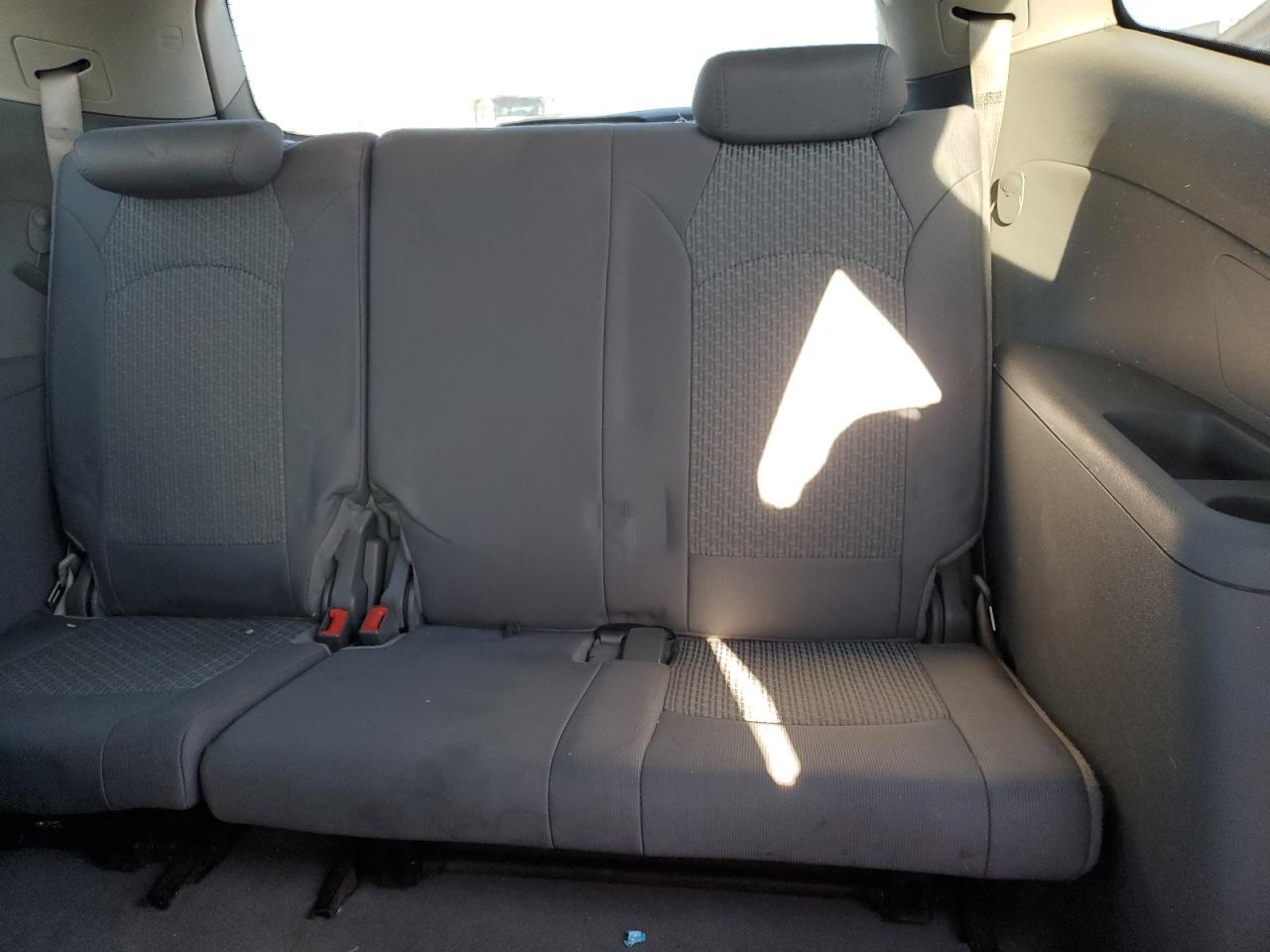 2011 CHEVROLET TRAVERSE
