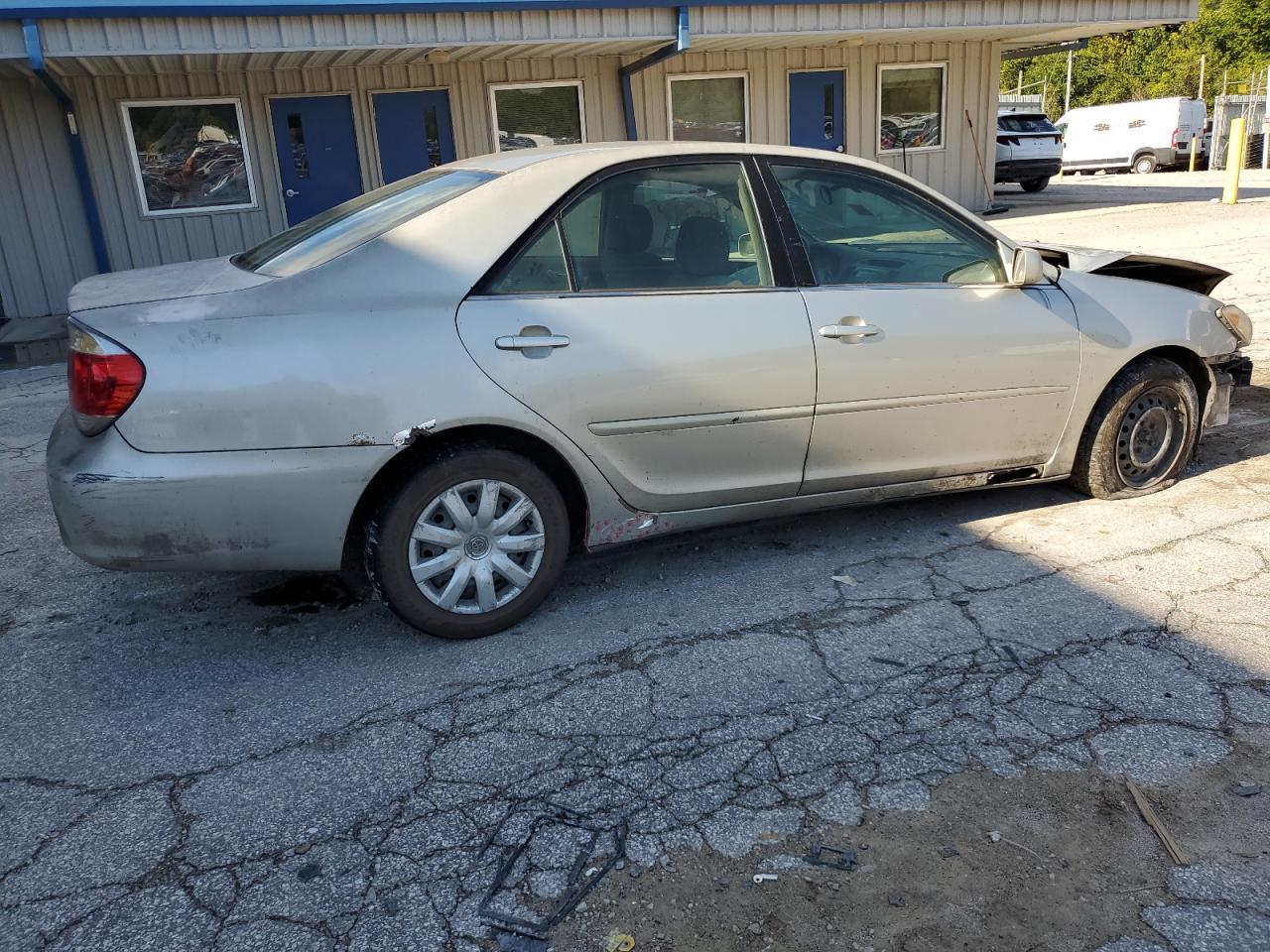 2005 TOYOTA CAMRY