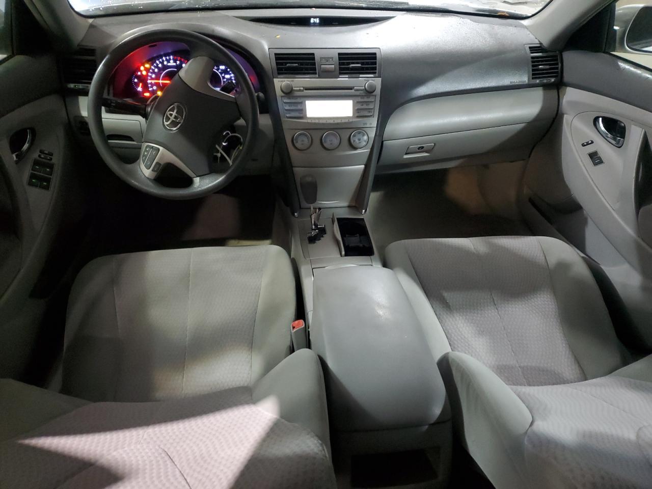2010 TOYOTA CAMRY